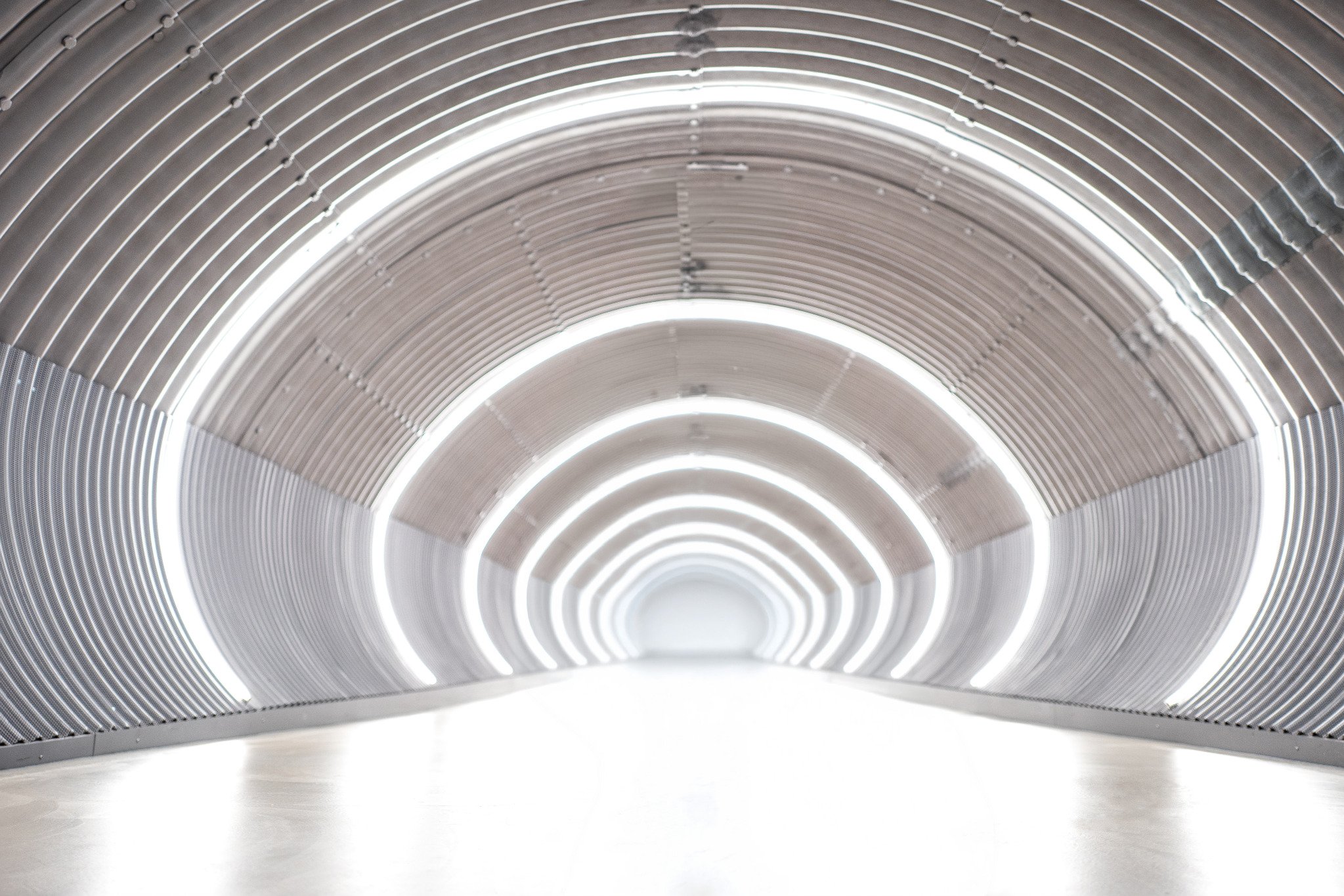 Aton's World — empty tunnel